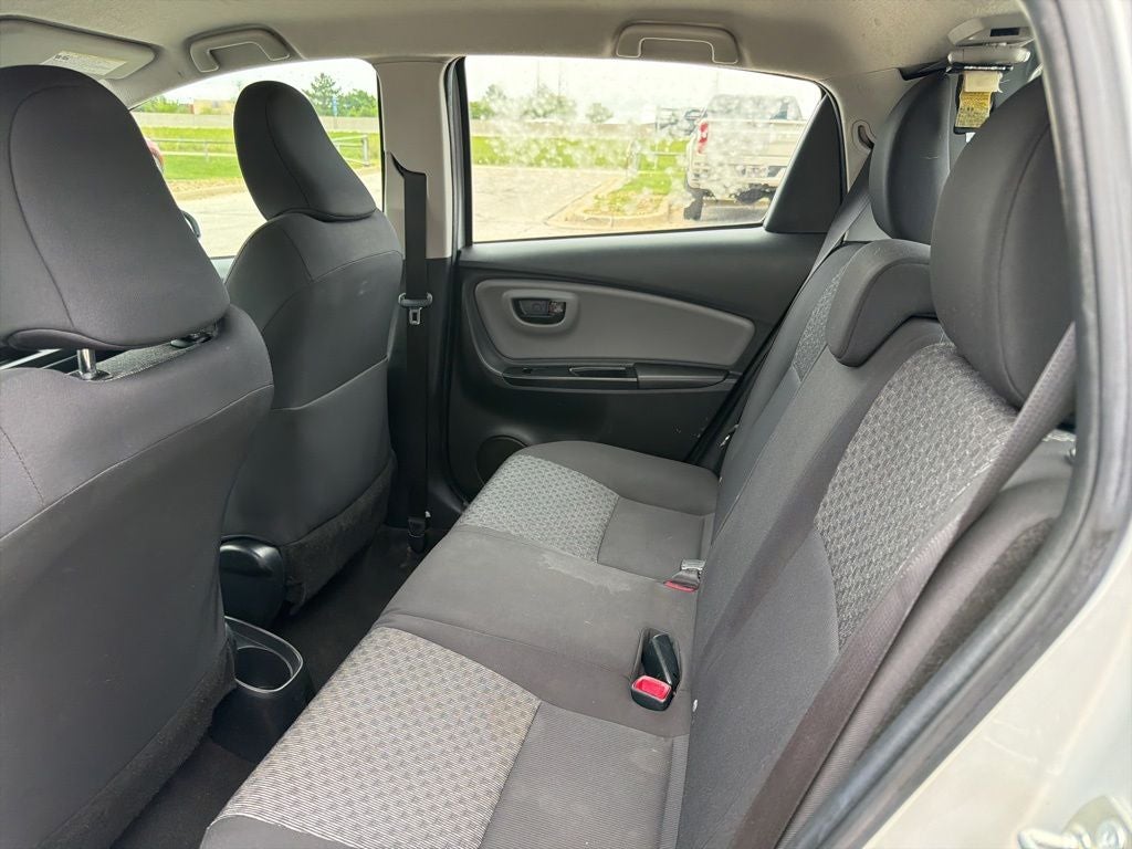 2017 Toyota Yaris L
