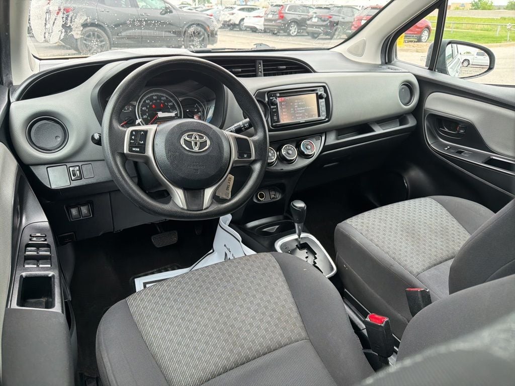 2017 Toyota Yaris L
