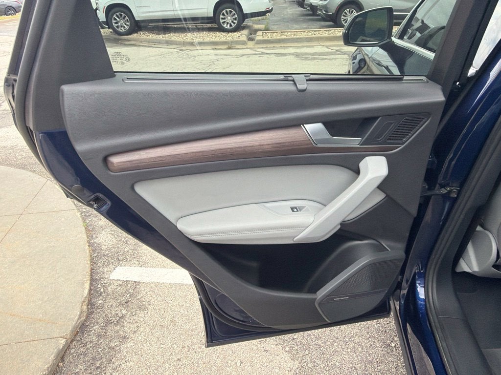 2021 Audi Q5 45 Prestige quattro