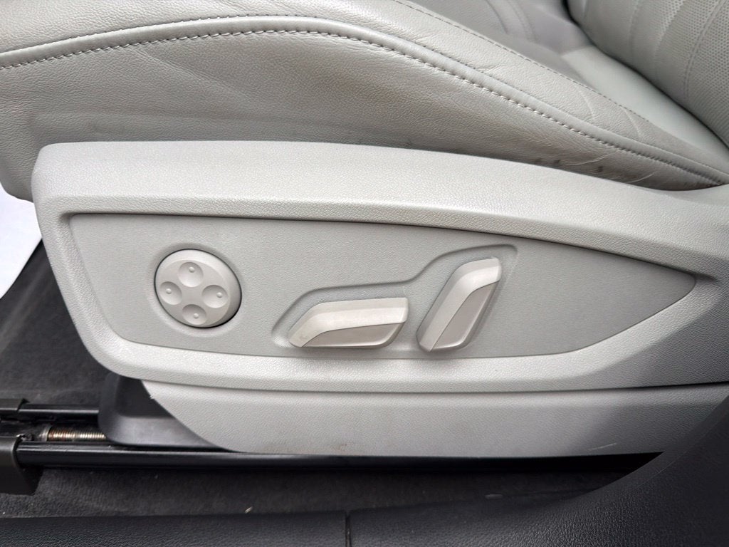 2021 Audi Q5 45 Prestige quattro