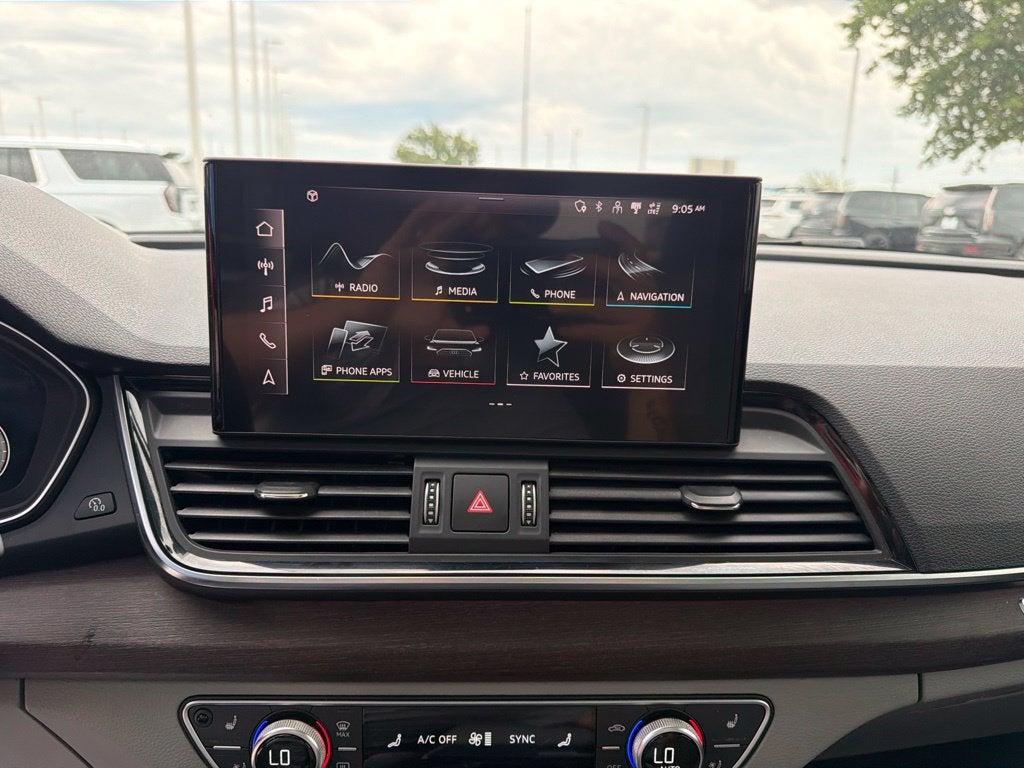 2021 Audi Q5 45 Prestige quattro