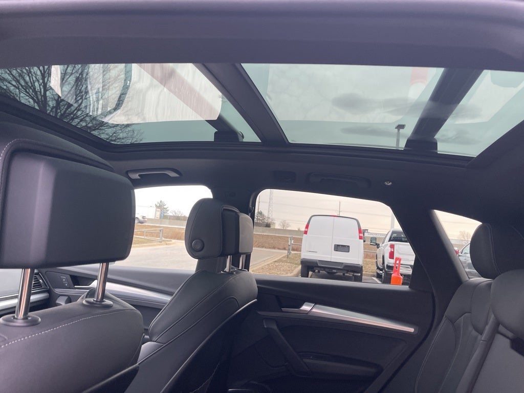 2025 Audi Q5 45 S line Premium quattro