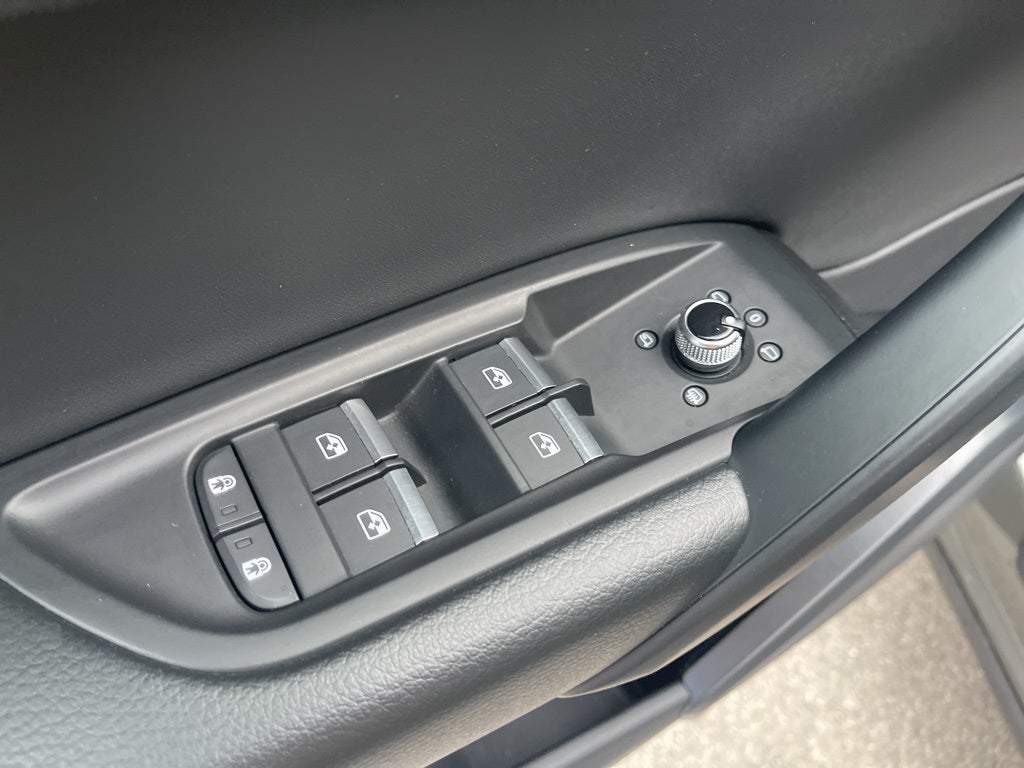 2025 Audi Q5 45 S line Premium quattro