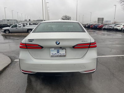 2025 BMW 5 Series 530i xDrive