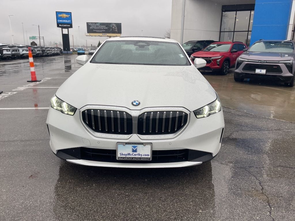 2025 BMW 5 Series 530i xDrive