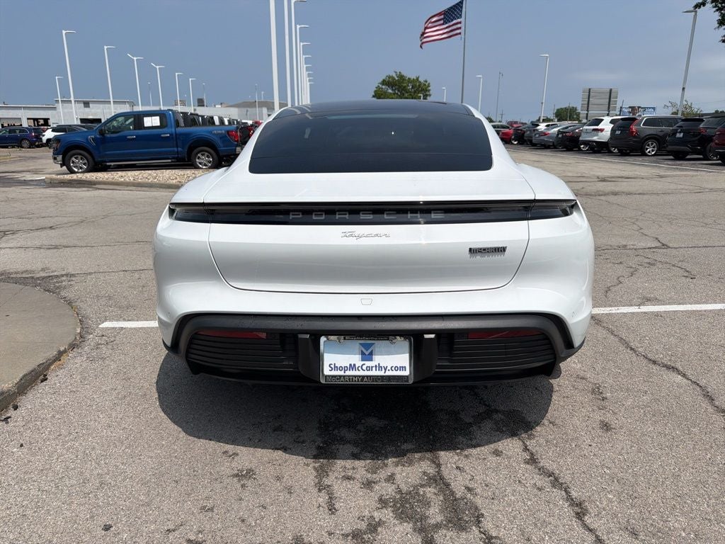 2022 Porsche Taycan Base