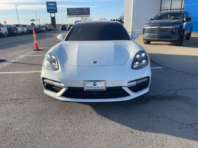 2018 Porsche Panamera Turbo