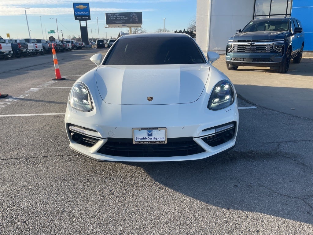 2018 Porsche Panamera Turbo
