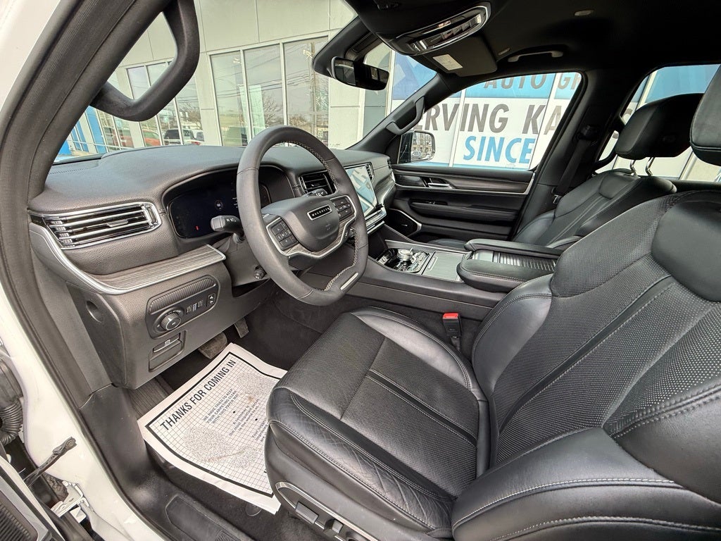 2023 Jeep Wagoneer Series III