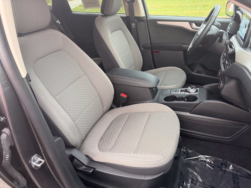 2020 Ford Escape Hybrid SE Sport