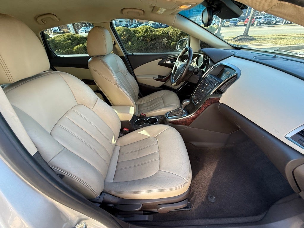 2012 Buick Verano Leather Group