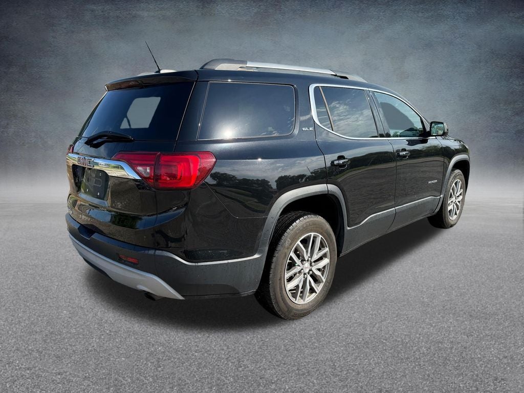 2018 GMC Acadia SLE-2