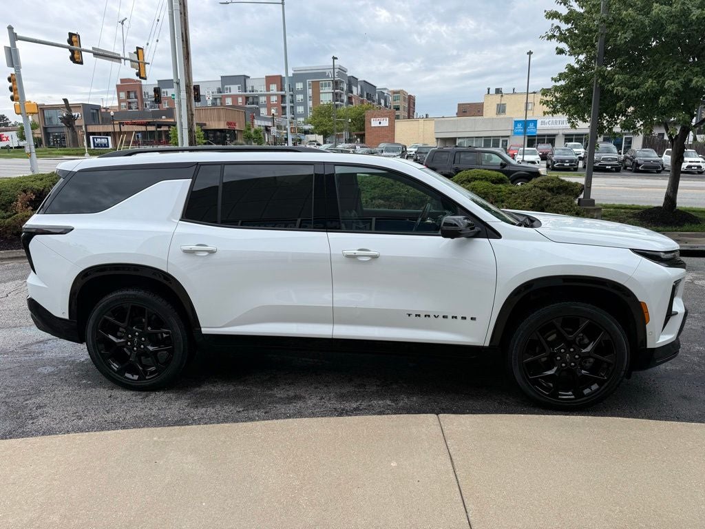 2024 Chevrolet Traverse RS