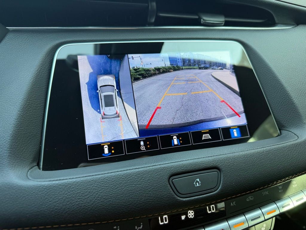 2022 Cadillac XT4 Sport