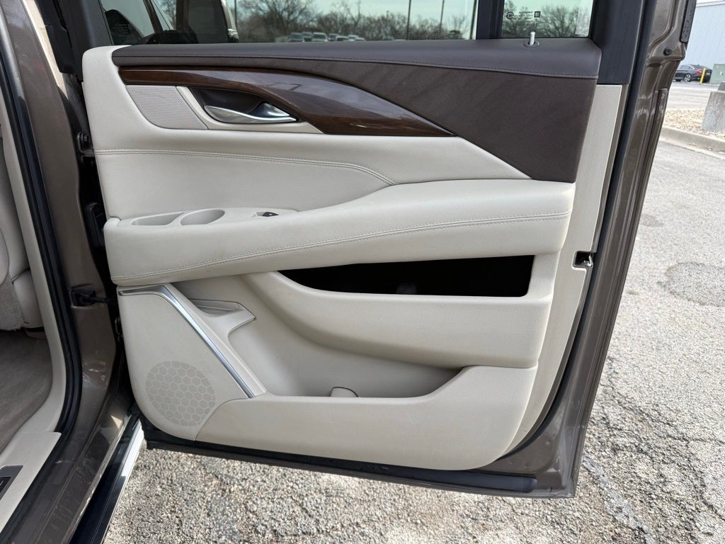 2016 Cadillac Escalade ESV Premium