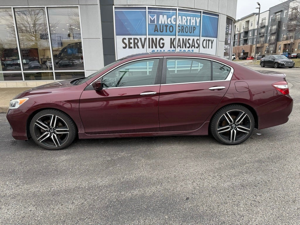 Used 2016 Honda Accord Sport with VIN 1HGCR2F59GA077411 for sale in Kansas City