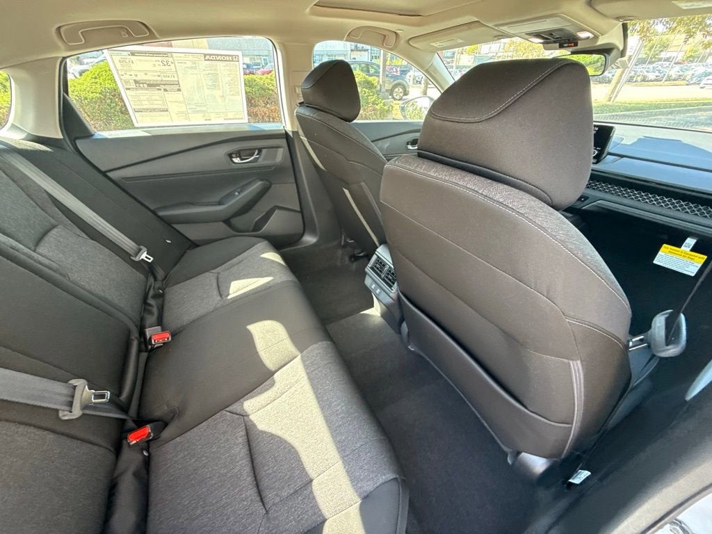 2025 Honda Accord 1.5T SE