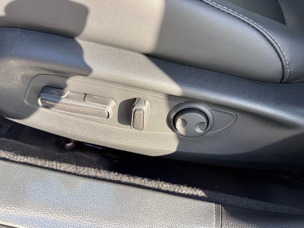 2025 Honda Accord Sedan HYBRID EX-L