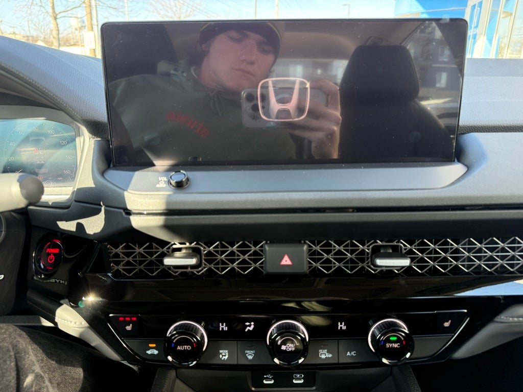 2025 Honda Accord Sedan HYBRID EX-L