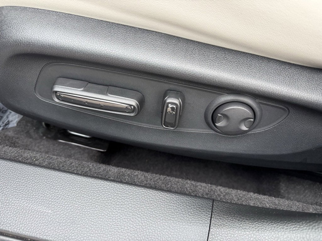 2025 Honda Accord Sedan HYBRID EX-L