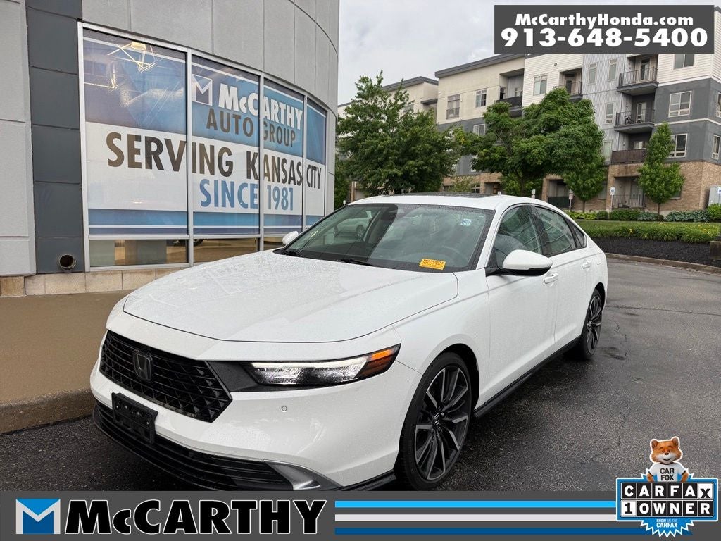 2023 Honda Accord Hybrid Touring's photo