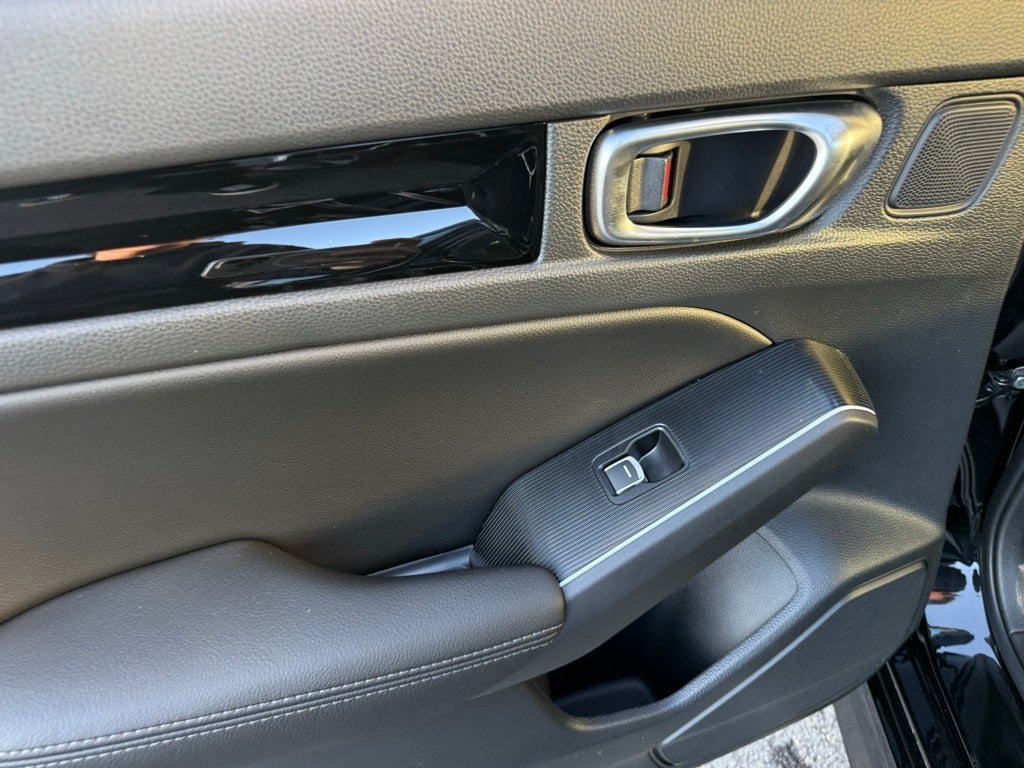 2026 Honda Civic Sedan 2WD Sport Touring Hybrid