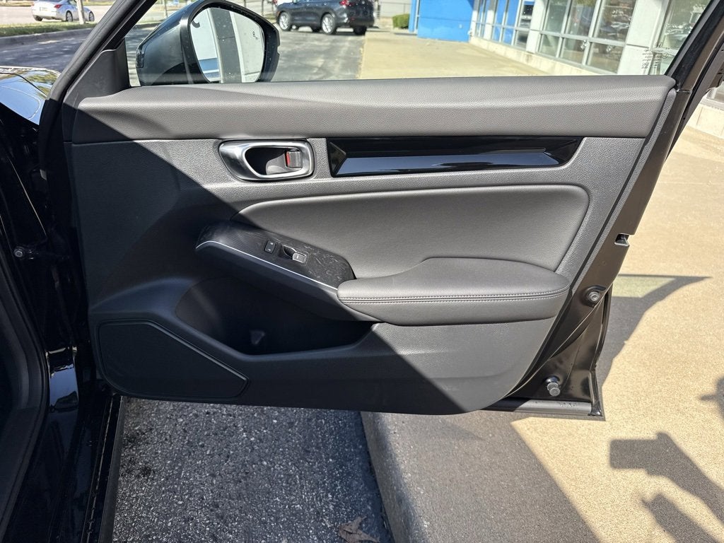 2026 Honda Civic Sedan 2WD Sport Touring Hybrid