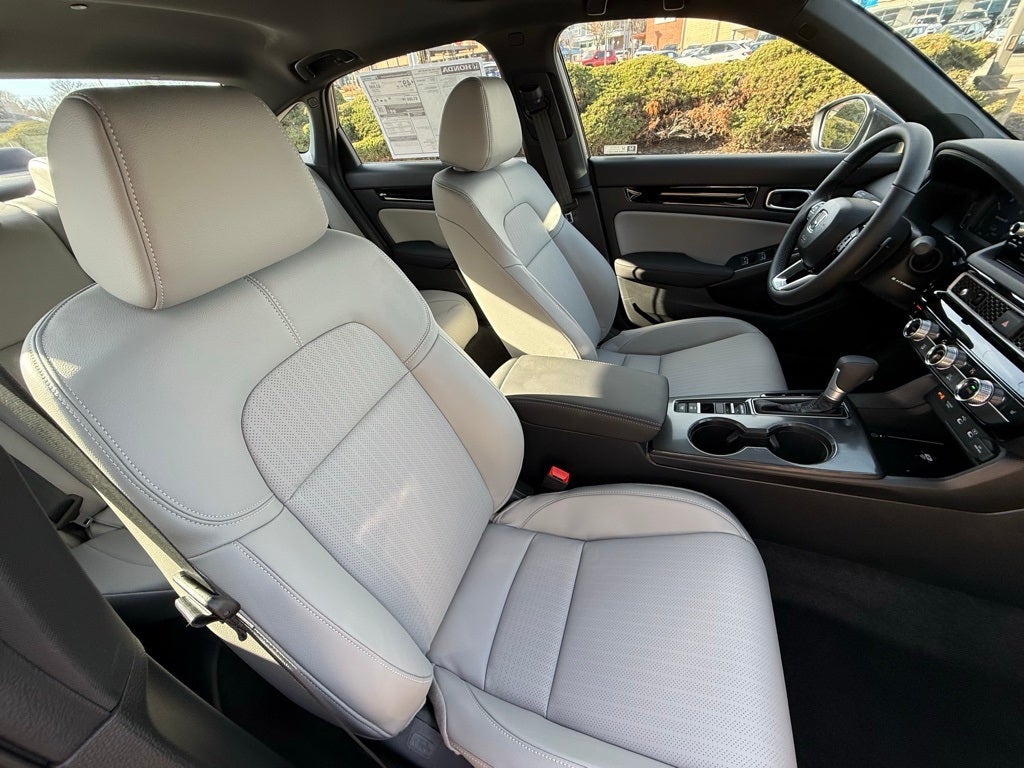 2026 Honda Civic Sedan 2WD Sport Touring Hybrid