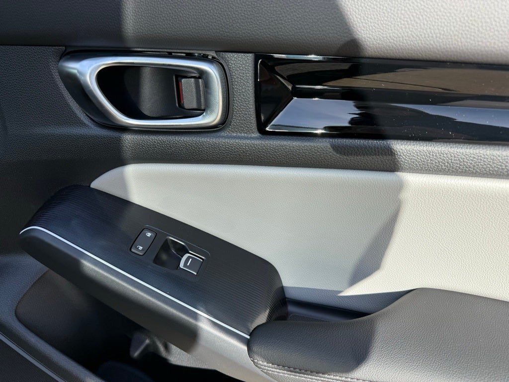 2026 Honda Civic Sedan 2WD Sport Touring Hybrid