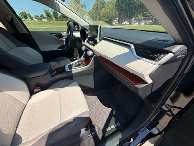 2019 Toyota RAV4 Adventure