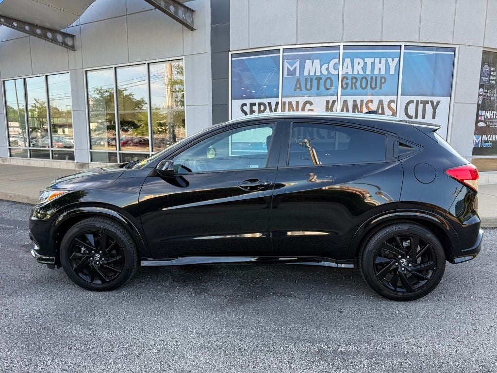 Used 2021 Honda HR-V Sport with VIN 3CZRU6H10MM748482 for sale in Kansas City