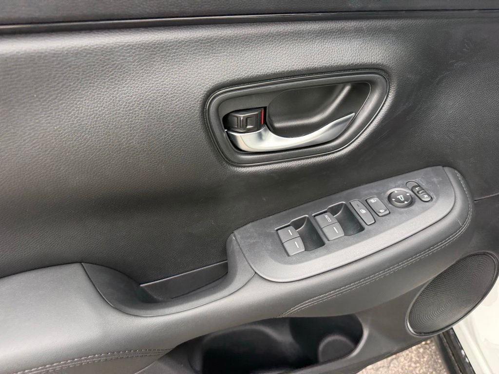 2027 Honda HR-V LX 2WD