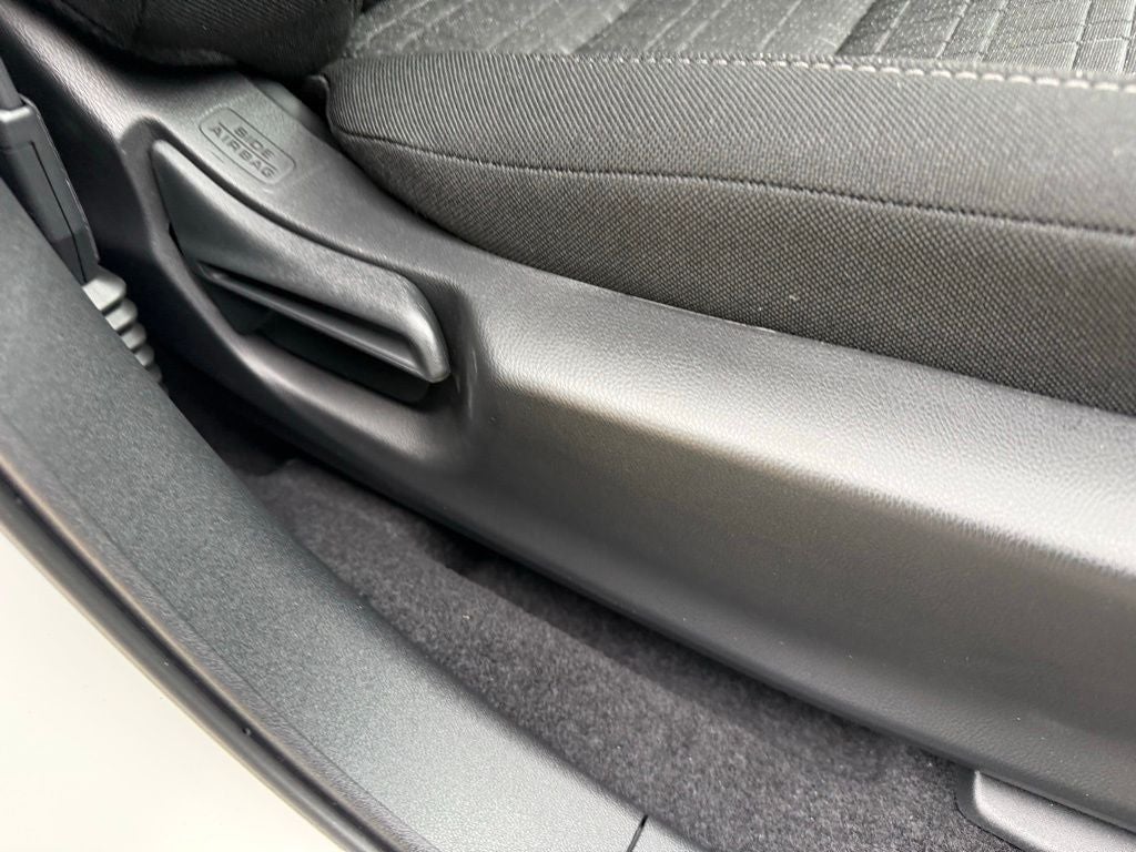 2027 Honda HR-V LX 2WD