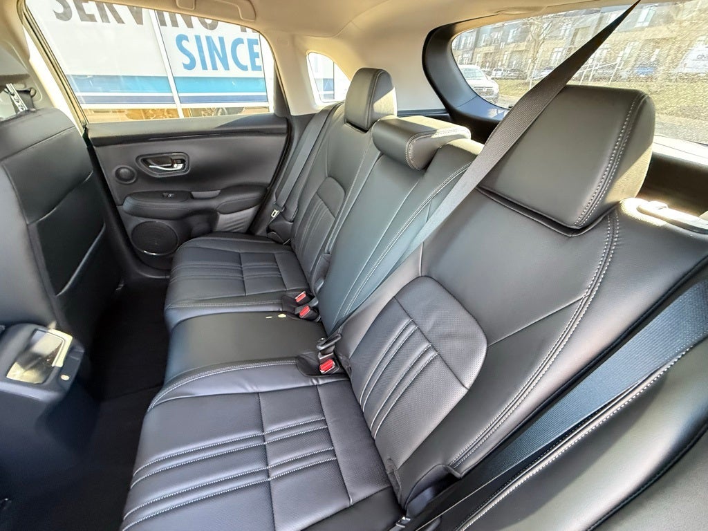 2026 Honda HR-V 2WD EX-L