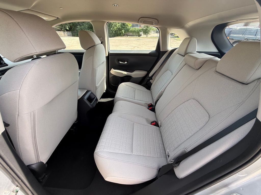 2025 Honda HR-V LX