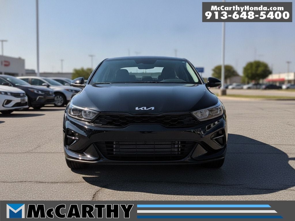 Used 2025 Kia K4 LXS with VIN 3KPFT4DEXSE005263 for sale in Kansas City