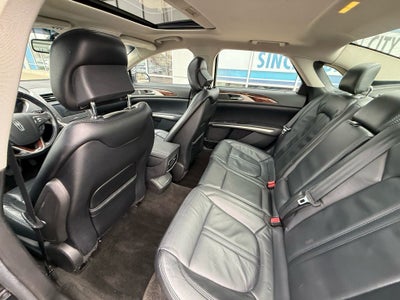 2015 Lincoln MKZ Base