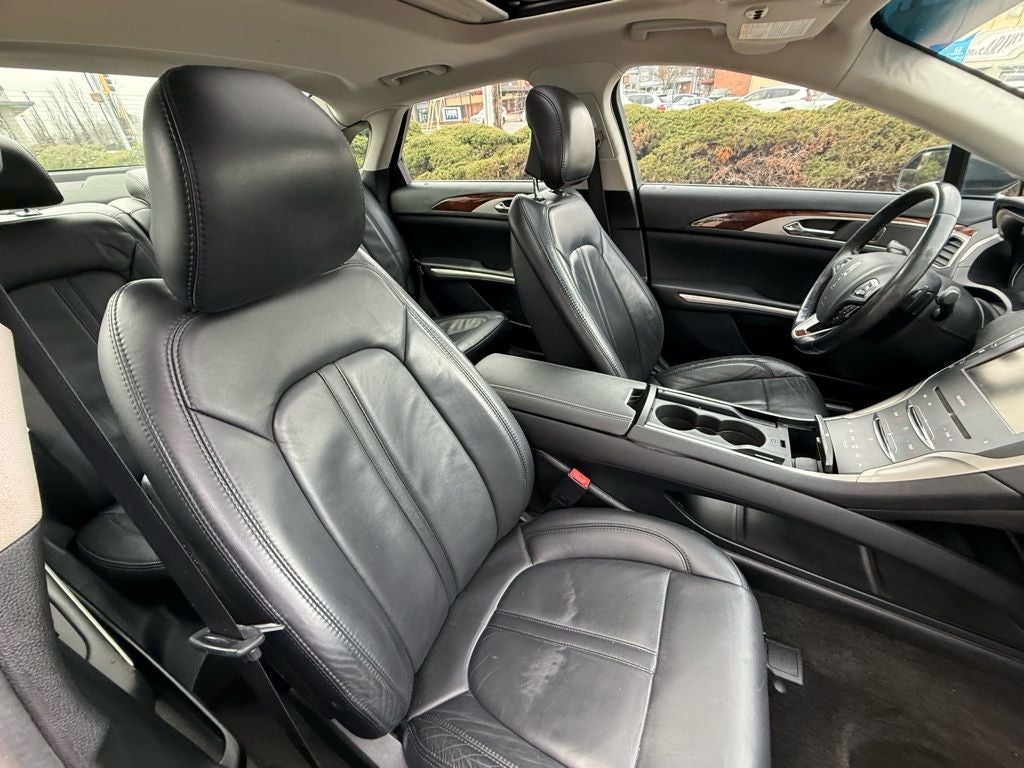 2015 Lincoln MKZ Base