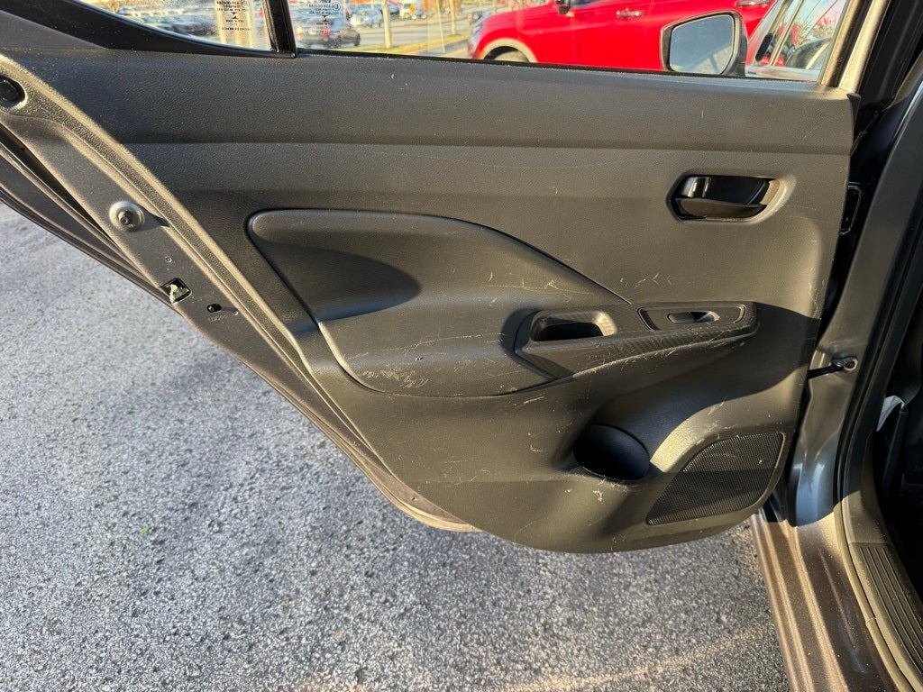 2021 Nissan Versa 1.6 S