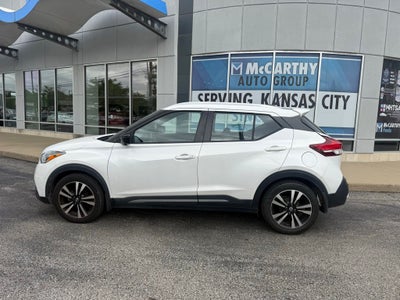 2020 Nissan Kicks SR