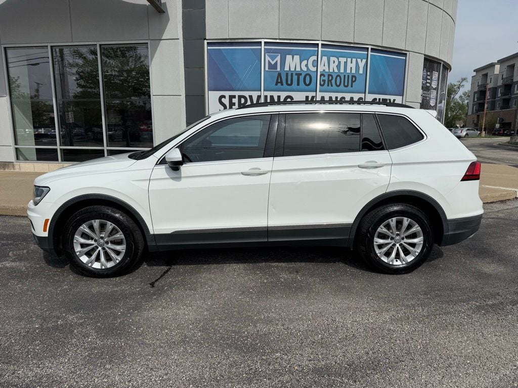Used 2018 Volkswagen Tiguan SE with VIN 3VV2B7AX4JM019979 for sale in Kansas City