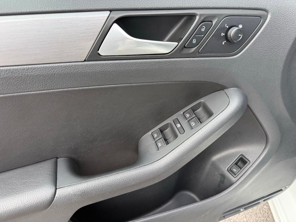 2017 Volkswagen Jetta 1.8T Sport