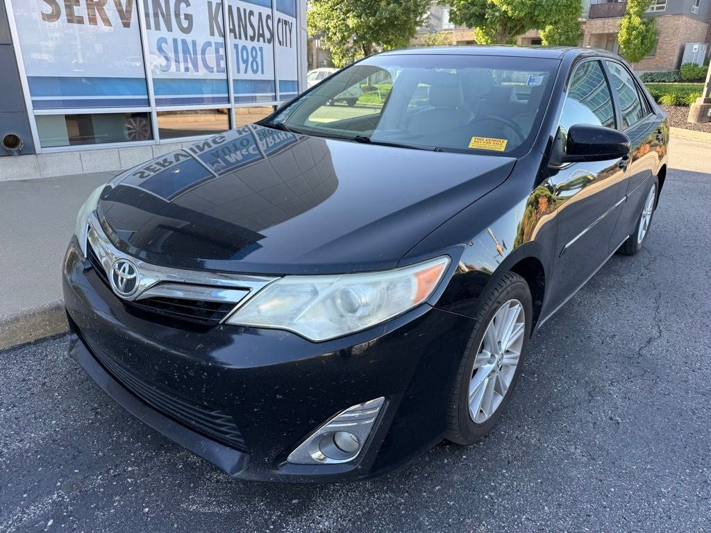 Used 2013 Toyota Camry XLE with VIN 4T1BF1FK8DU718900 for sale in Kansas City