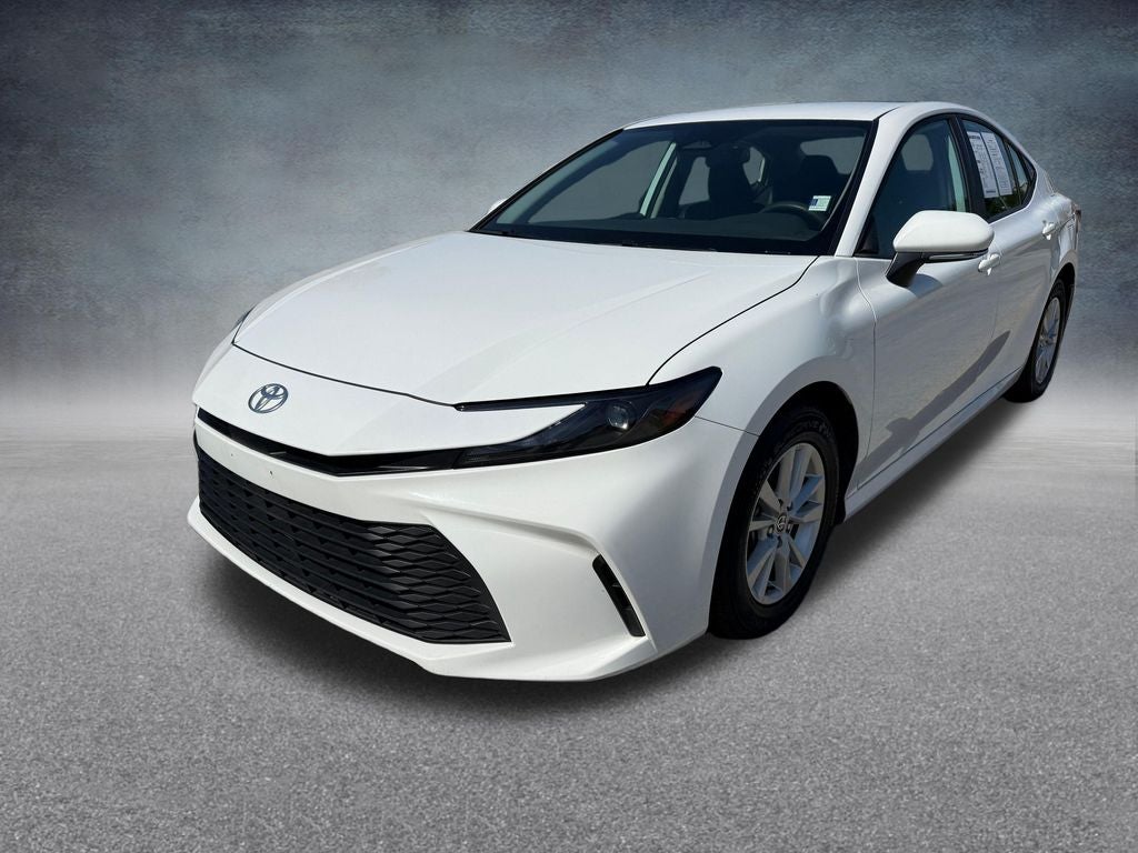 Used 2025 Toyota Camry LE with VIN 4T1DAACK3SU036547 for sale in Kansas City
