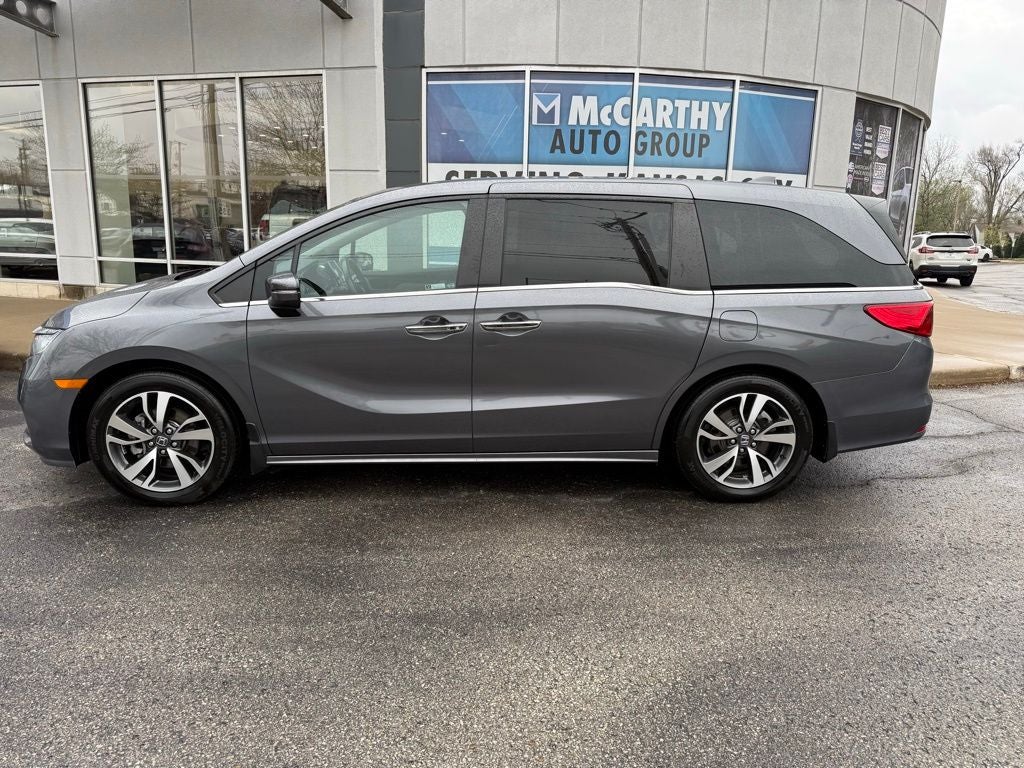 Used 2023 Honda Odyssey Touring with VIN 5FNRL6H84PB033851 for sale in Kansas City