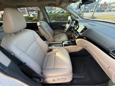 2021 Honda Pilot Touring 8 Passenger