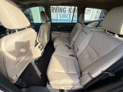 2021 Honda Pilot Touring 8 Passenger