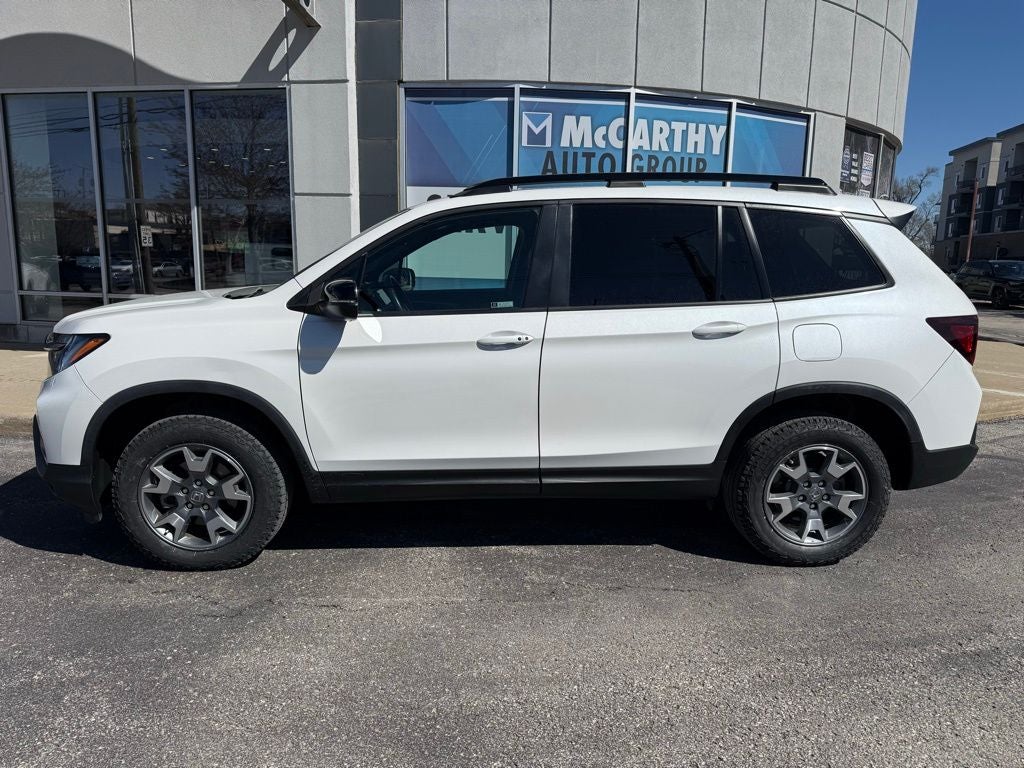Used 2023 Honda Passport TrailSport with VIN 5FNYF8H66PB004218 for sale in Kansas City
