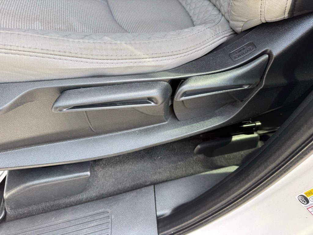 2023 Honda Pilot LX