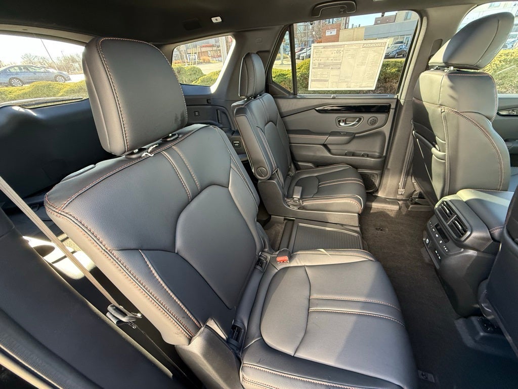 2025 Honda Pilot AWD TRAILSPORT